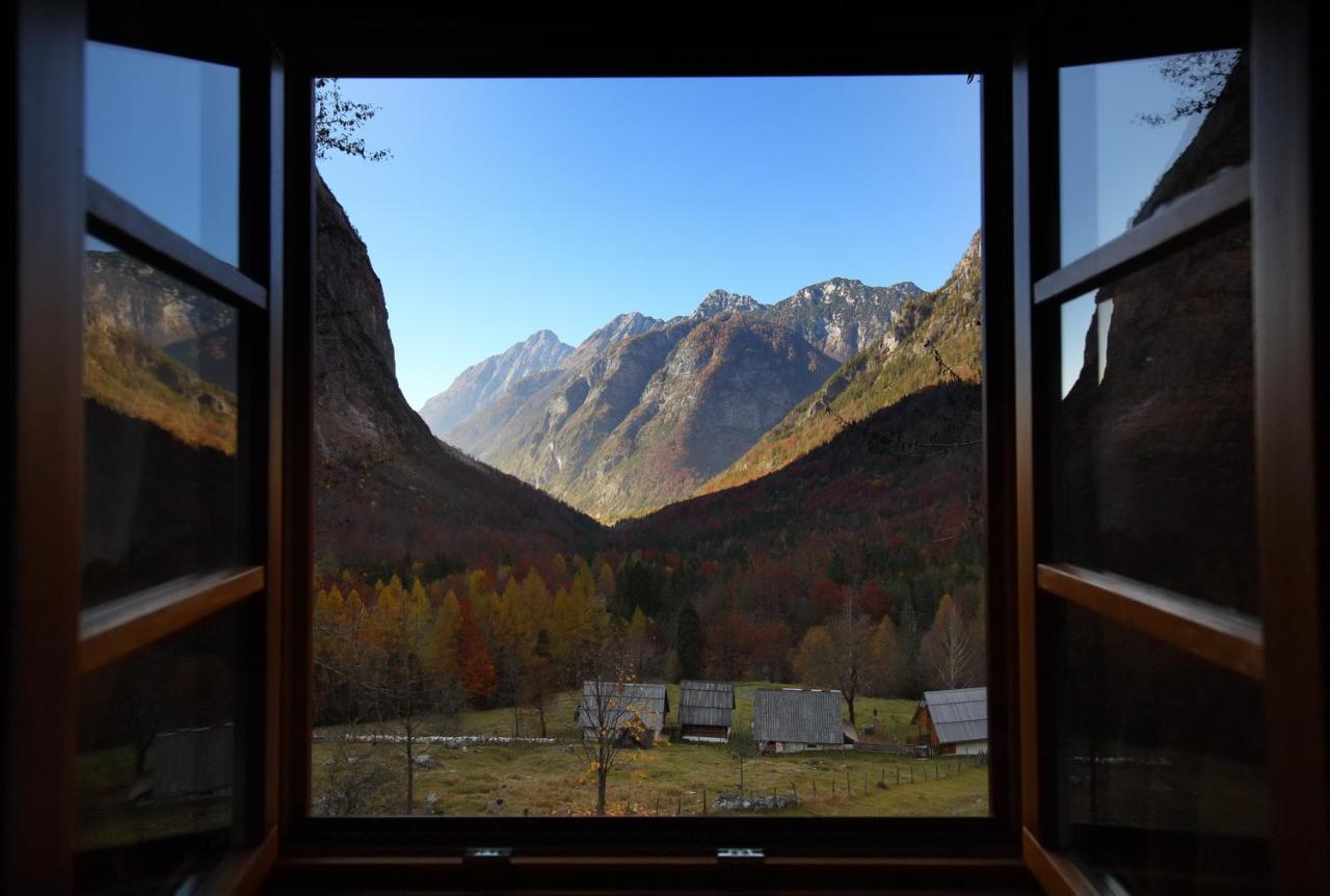 Zadnjica Holiday House Soča Esterno foto