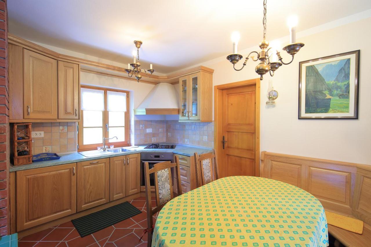 Zadnjica Holiday House Soča Esterno foto